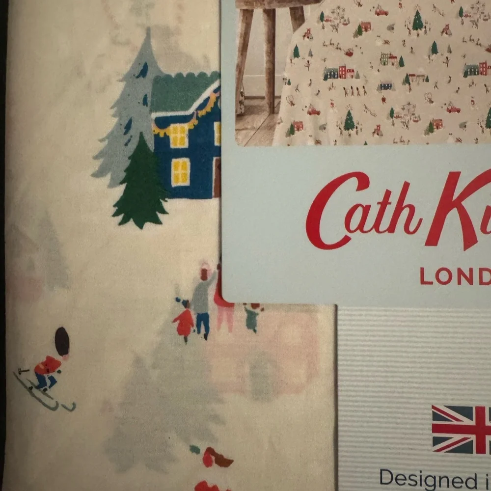 Cath Kidston”Snow day”in creamQueen Sheet Set- zoom in for details! Festive fun!